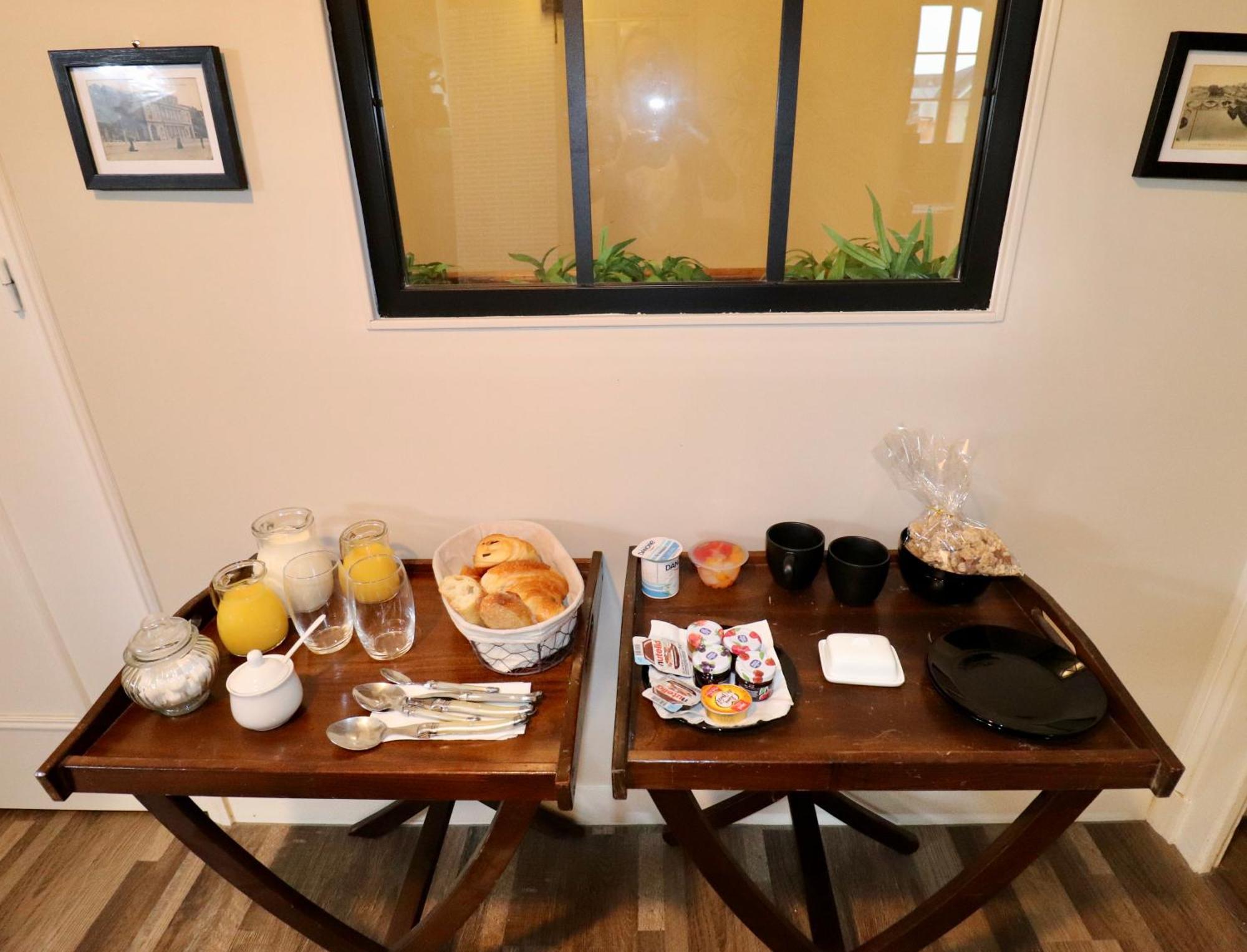 Duplex Au 2Eme Et De Notre Maison -Acces Au Jardin-Smart Tv-Streaming-Wifi Le Mans Buitenkant foto